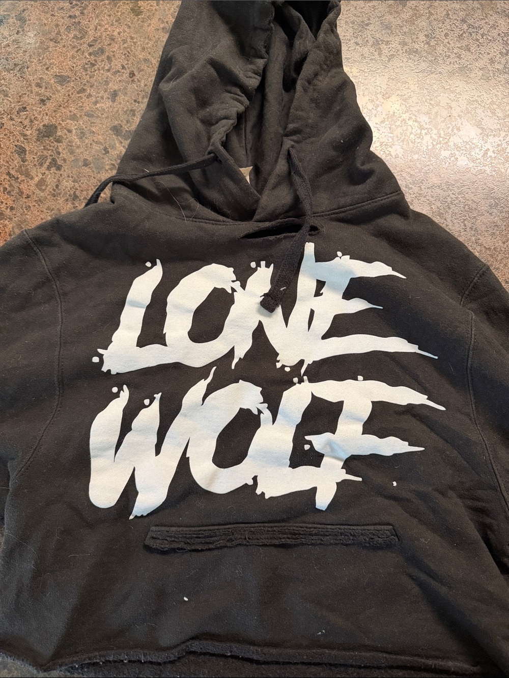 🤘Black Crop Hoodie with Bold White 'LONE WOLF' Graphic